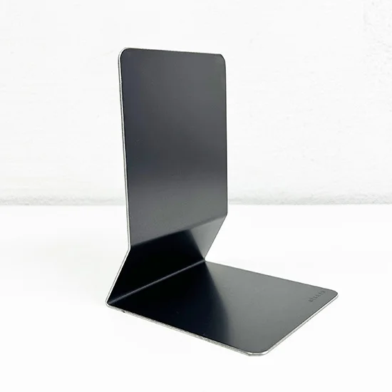 黒皮鉄のブックエンド