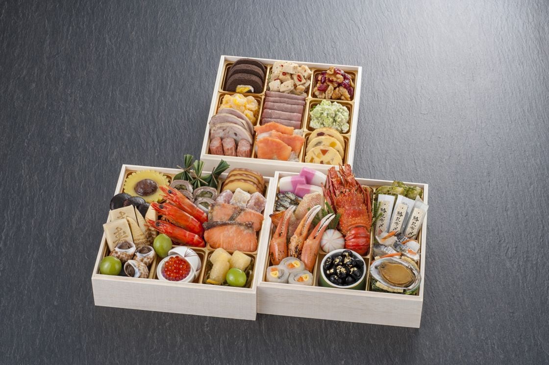 丹波・篠山 御料理旅館 玉川楼　和洋おせち三段重