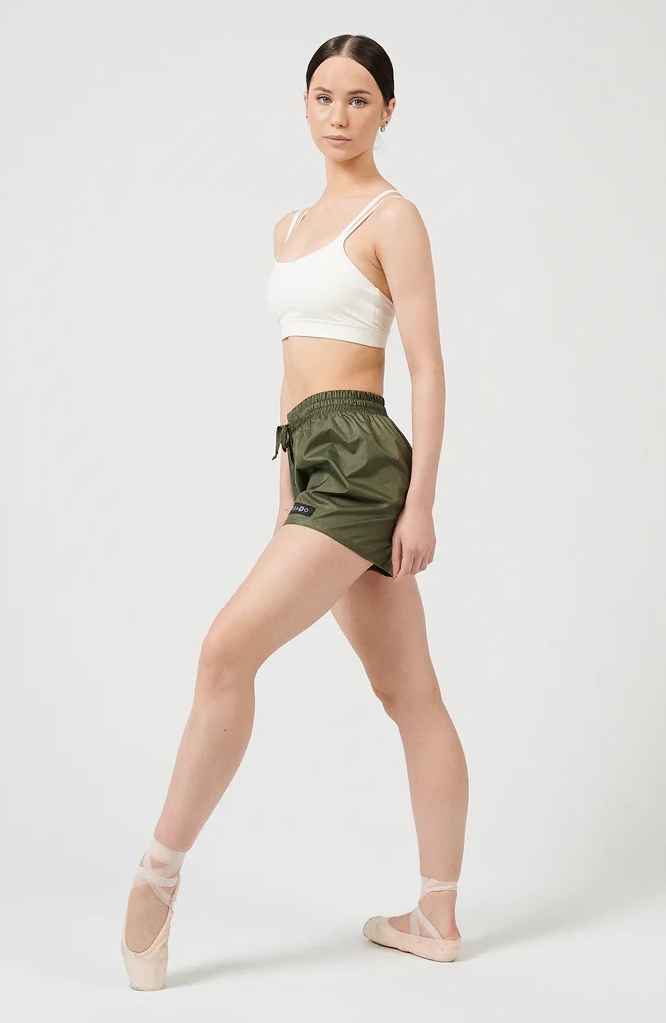 ��BOSADDO��FUTURE GISELLE COLLECTION 24 | Utopian Khaki shorts  �����������硼��
