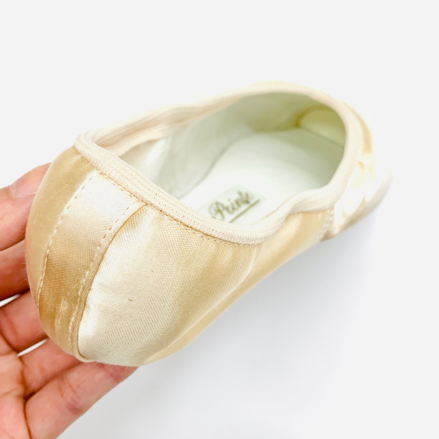 �ڥ��ꥷ���ۥ��ȥ꡼��ݥ���ȡ�STREAM POINTE