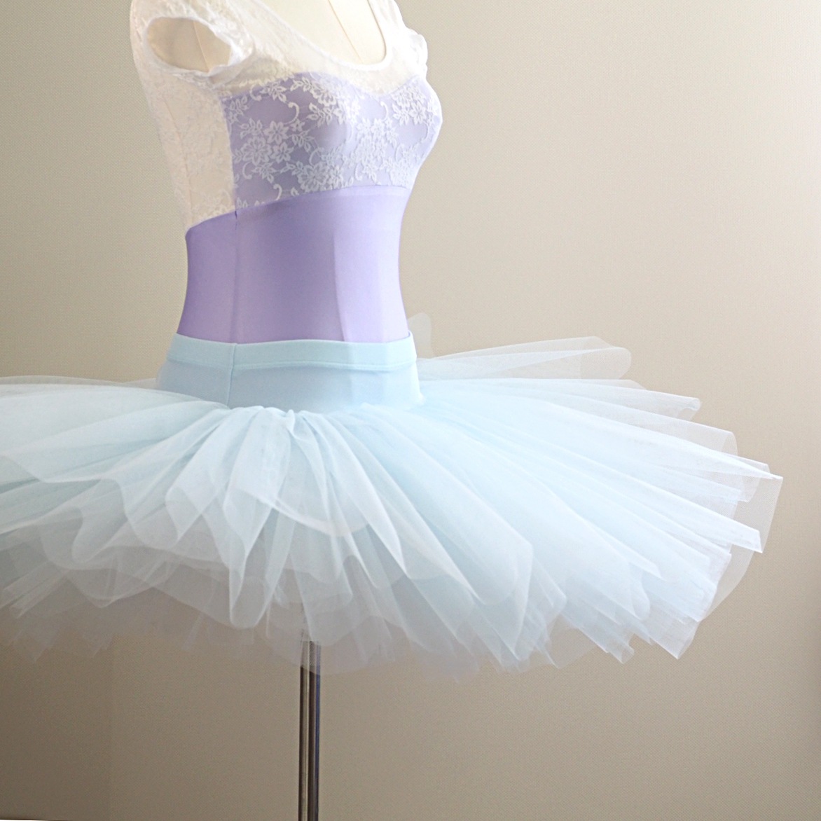 �ڥܥ󥸥�Х�꡼�ʡۺ߸��ʡ�¨���вٲġ����饷�å��ܥ󡡲�«���̿����顼 M��6��ˡ��忧