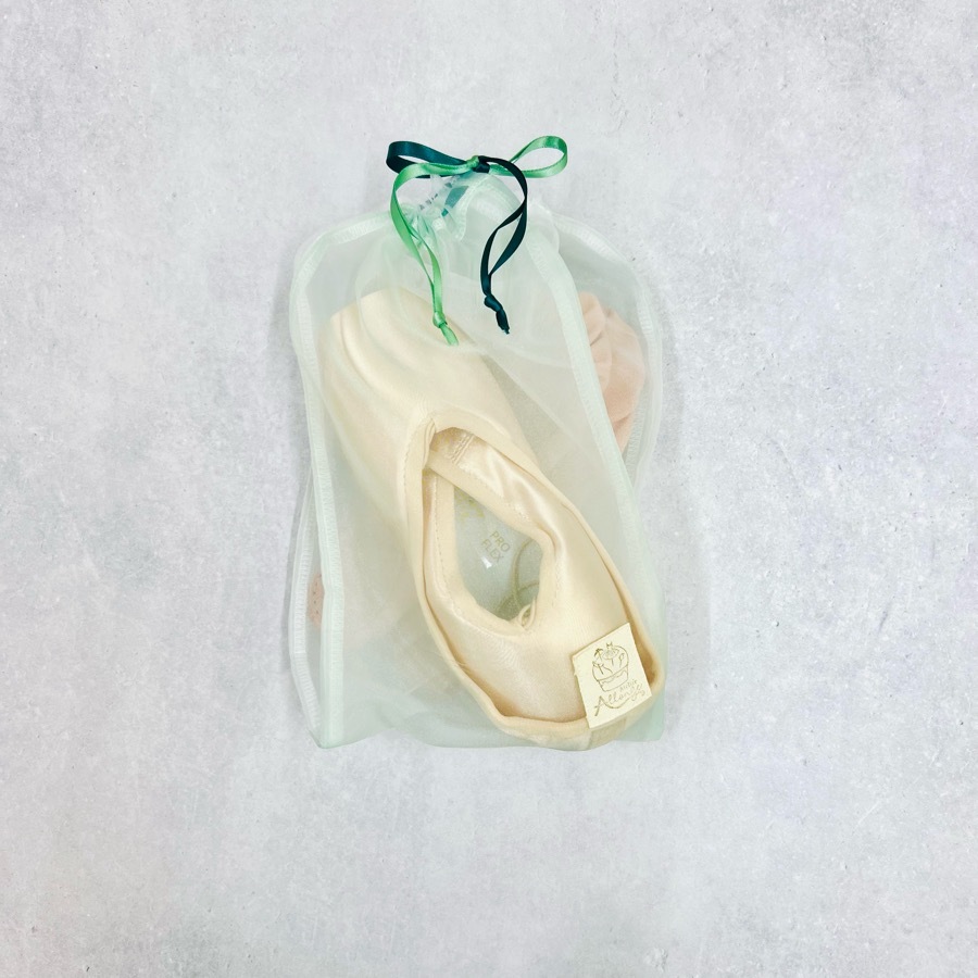 �ڥ��ȥꥨ �����󥸥��� ���塼��������