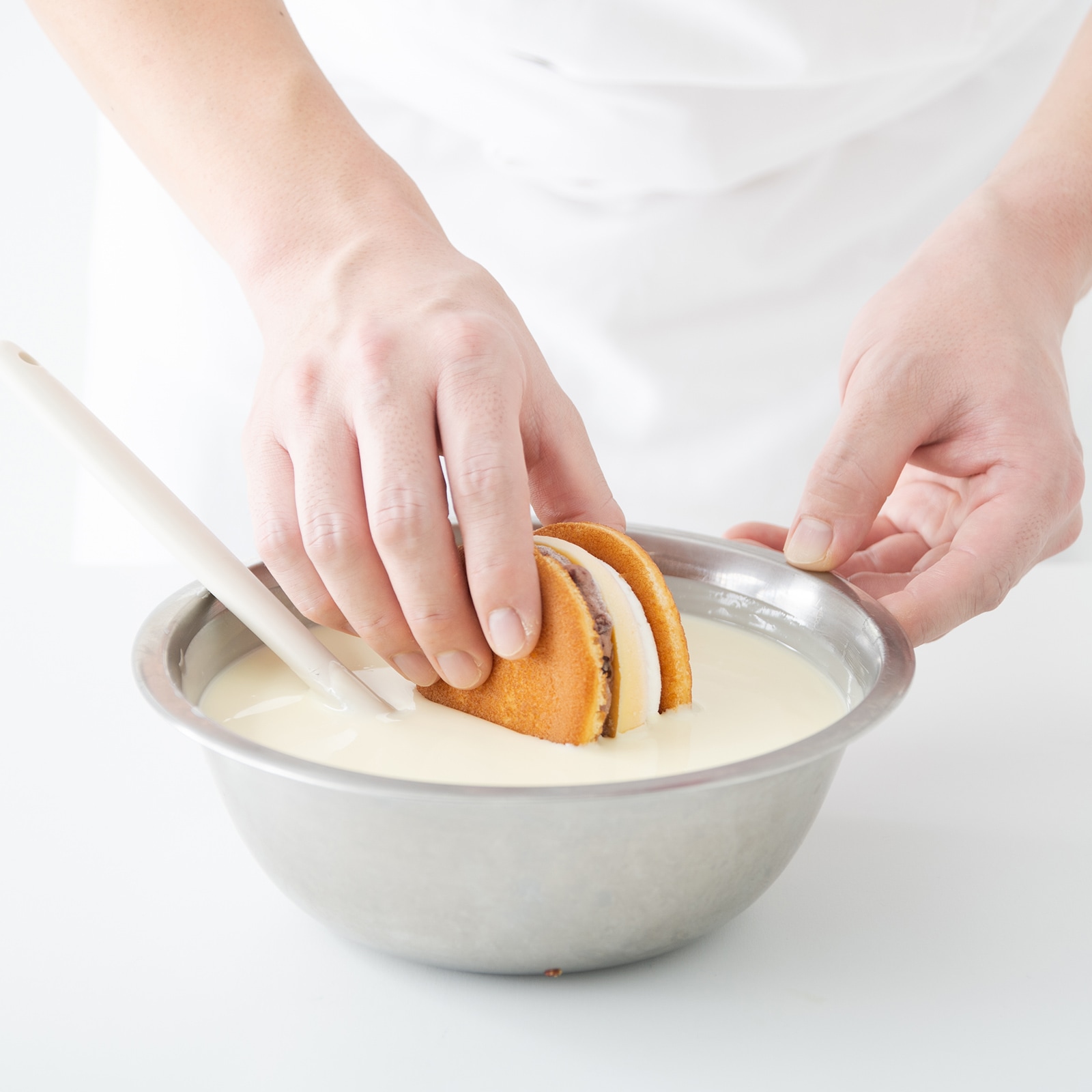 【冷凍】ラズベリースノープリンどらやき