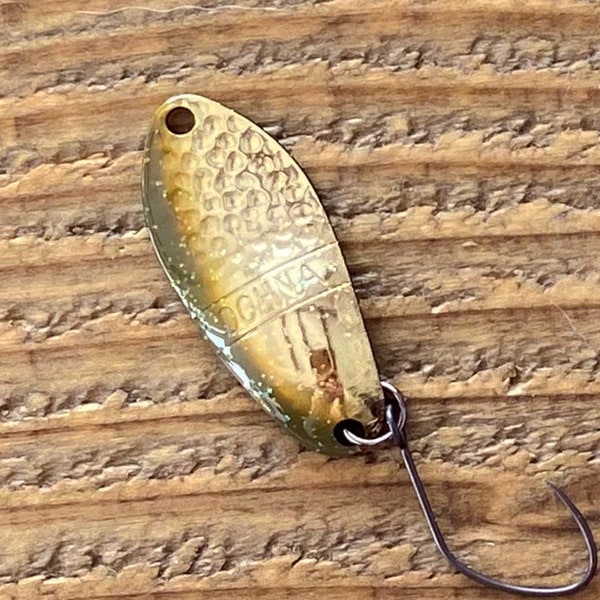 オリジナルカラー | アカサカ釣具