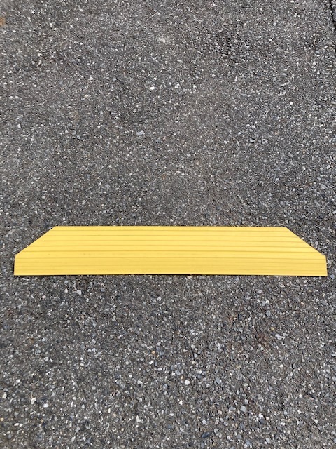 ġ