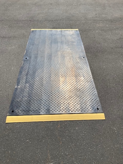 ġ