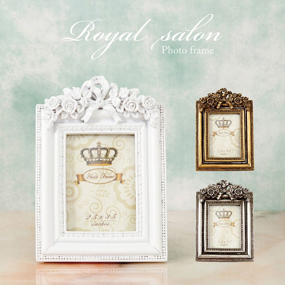 繊細な装飾が美しいアンティークフレーム（リス画入り） ロイヤルサロン[プチ フォトフレーム 