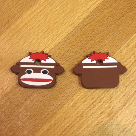 SALE】ポップな両面デザインのキーカバー[さる]【ロット10個】 Monkey