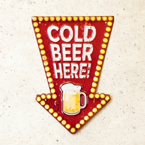 ����ƥ���������ܥ��ץ졼�ȡ�COLD BEER HERE��