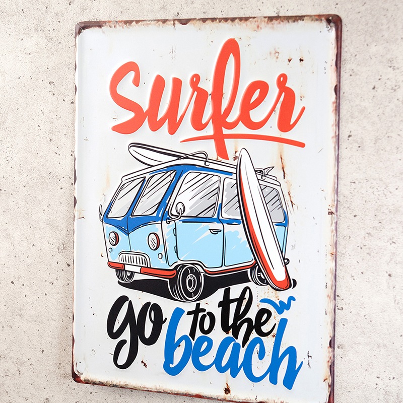 ƥܥץ졼 Surfer go to the beach