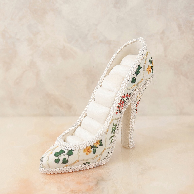 ���饷�����󥰥ۥ�����Υϥ��ҡ��롡�ե���