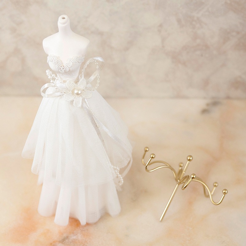 ���饷���륢�������꡼������ɡΥɥ쥹�ɡ����