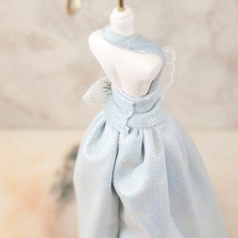 ���饷���륢�������꡼������ɡΥɥ쥹�ɡ����