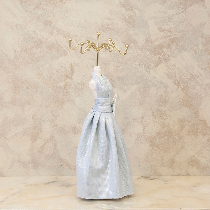 ���饷���륢�������꡼������ɡΥɥ쥹�ɡ����