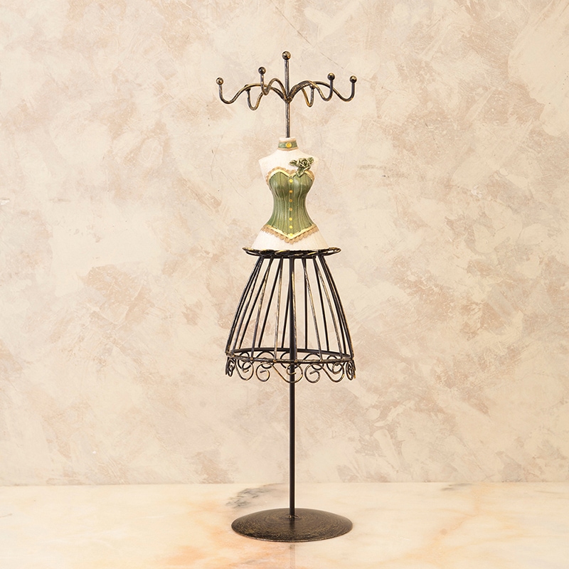 ���饷���륢�������꡼������ɡΥɥ쥹��