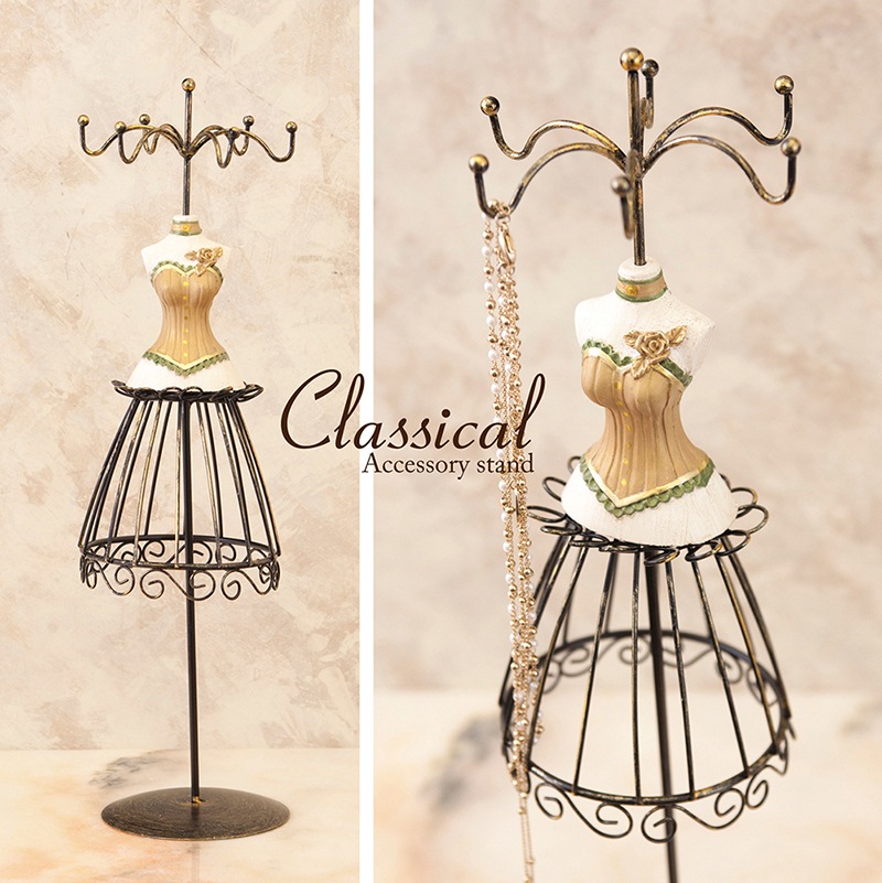 ���饷���륢�������꡼������ɡΥɥ쥹��