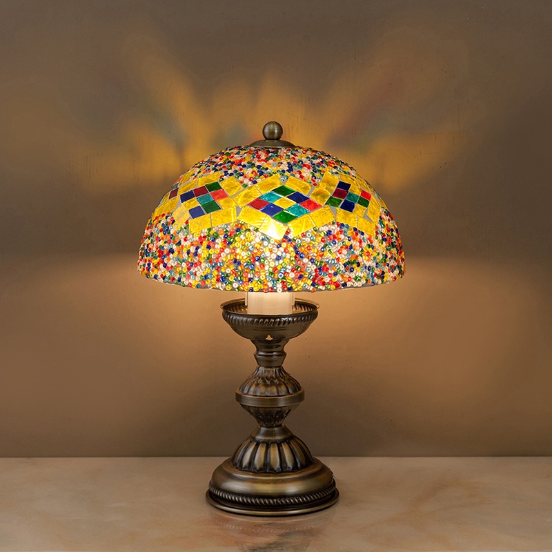 ���־����ۥ������󡡥⥶�������סΥơ��֥���סϡ�LED��°��