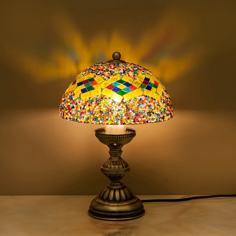 ���־����ۥ������󡡥⥶�������סΥơ��֥���סϡ�LED��°��