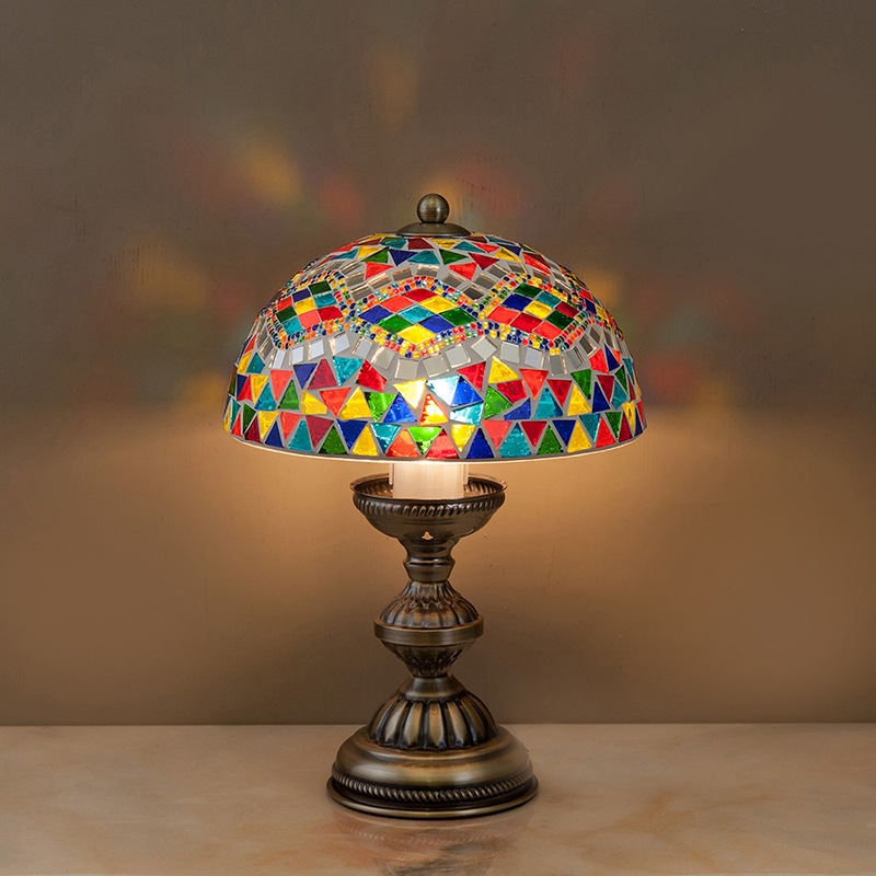 ���־����ۥ������󡡥⥶�������סΥơ��֥���סϡ�LED��°��