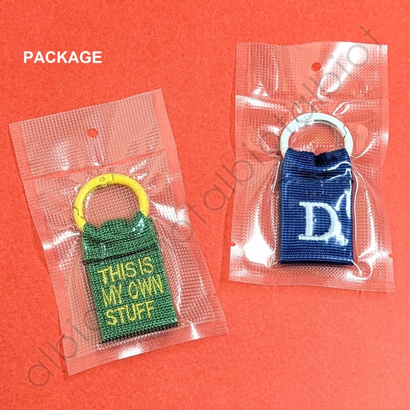 TOSSDICE(トスダイス) COLLEGE LETTER TAG カレッジレタータグ