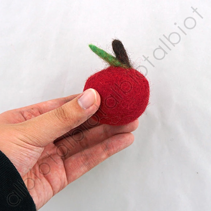 おもちゃ コロコロフェルトトイ りんご (TY-148)