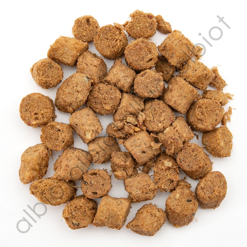 ニュートライプ ワイルドカット フリーズドライ キングサーモン＆ラムwithグリーントライプ ドッグフード