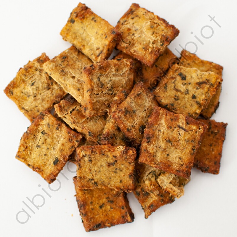 ブラックウッド グレインフリートリーツ なまず 113ｇ