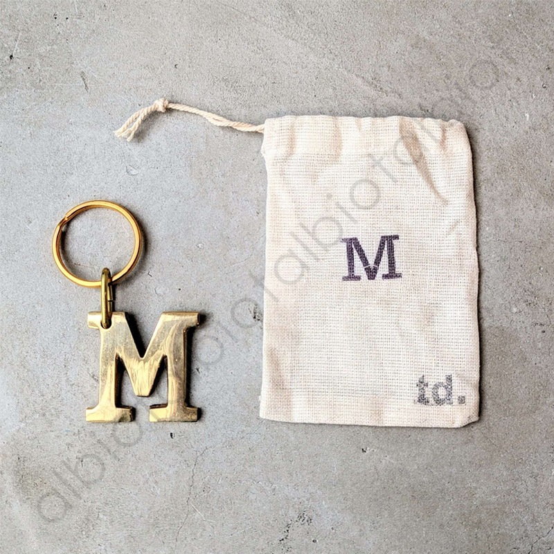 TOSSDICE（トスダイス） BRASS LETTER KEYRING ブラスレターキーリング