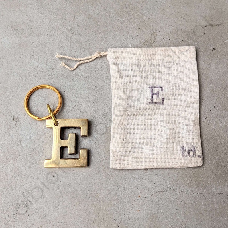TOSSDICE（トスダイス） BRASS LETTER KEYRING ブラスレターキーリング