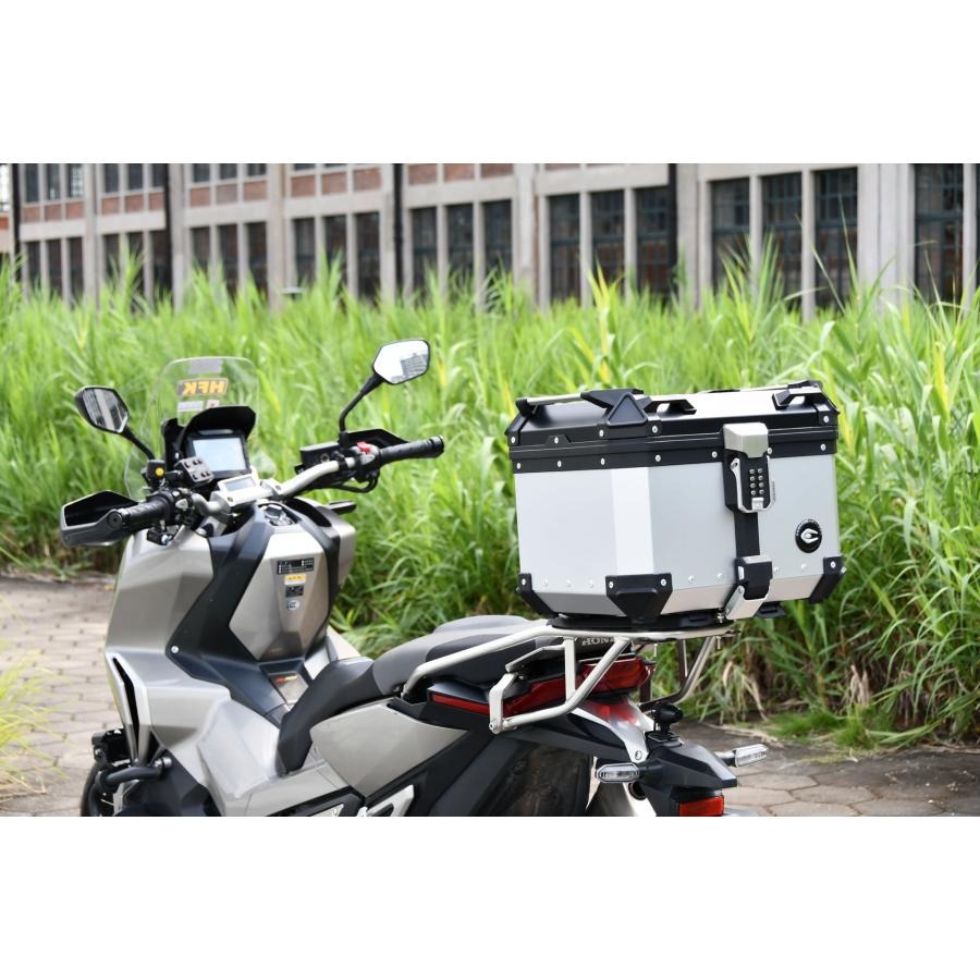 COOCASE クーケース バイク用 アルミトップケース 55L キーレス カギ不要  パスワードロック式 CKL550S シルバー【あるふぁここ プラザ店】