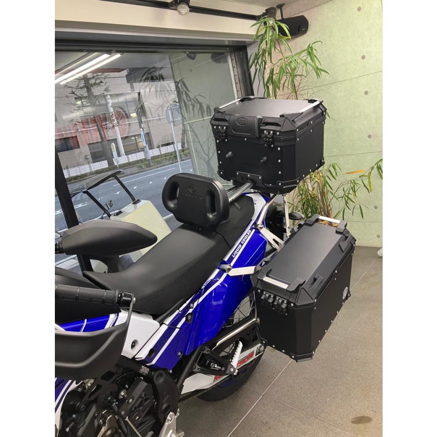 COOCASE クーケース バイク用 リア アルミ トップケース Q1 45L アジャスタブルバックレスト 標準装備 ブラック CAB450B【あるふぁここ プラザ店】