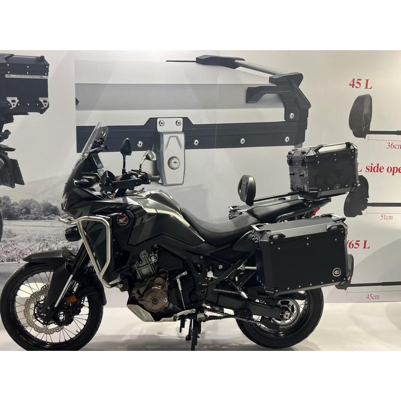 COOCASE クーケース バイク用 リア アルミ トップケース Q5 55L アジャスタブルバックレスト 標準装備 ブラック CAB550B【あるふぁここ プラザ店】