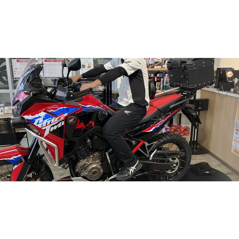 COOCASE クーケース バイク用 リア アルミ トップケース Q5 55L アジャスタブルバックレスト 標準装備 ブラック CAB550B【あるふぁここ プラザ店】