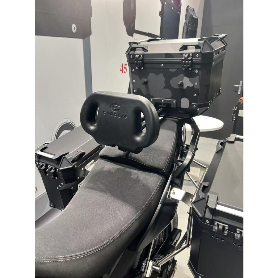 COOCASE クーケース バイク用 リア アルミ トップケース Q5 55L アジャスタブルバックレスト 標準装備 シルバー CAB550S【あるふぁここ プラザ店】