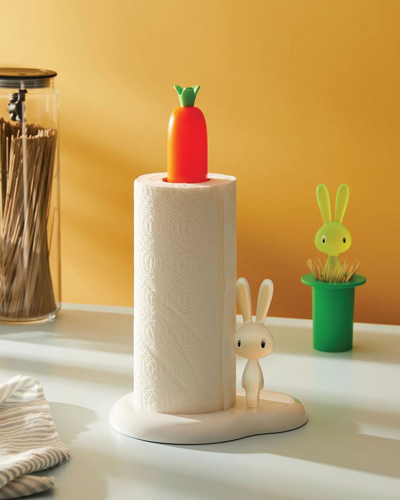 Bunny & Carrot キッチンペーパーホルダー（高さ29.4cm）【ASG42 W】