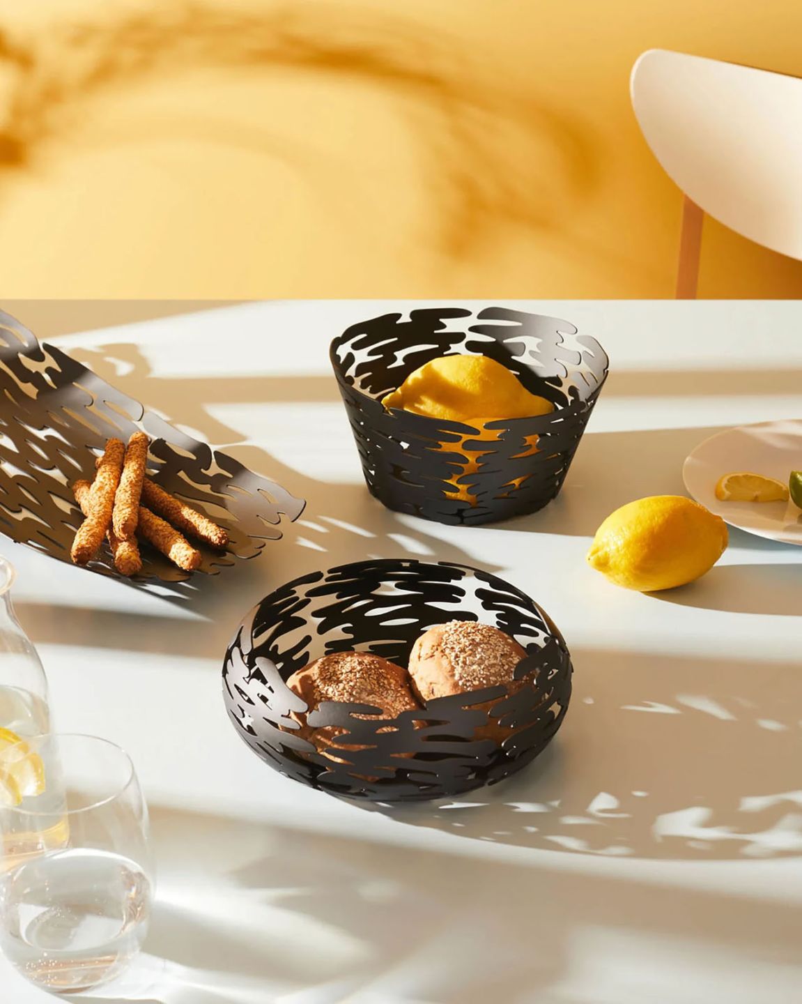 バスケット｜ALESSI JAPAN（アレッシ ジャパン）公式通販