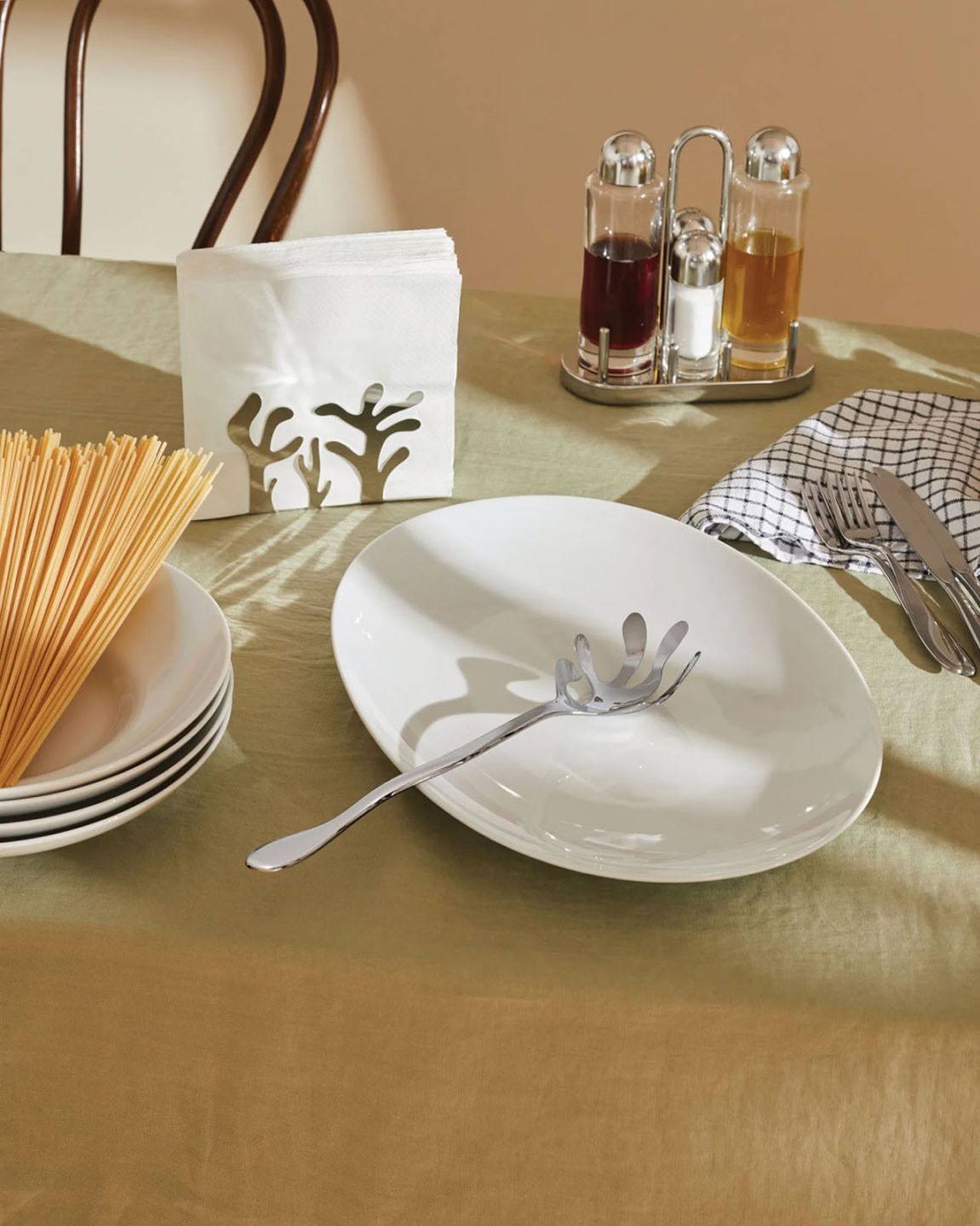 Mediterraneo パスタサービングスプーン【ESI17】｜ALESSI JAPAN