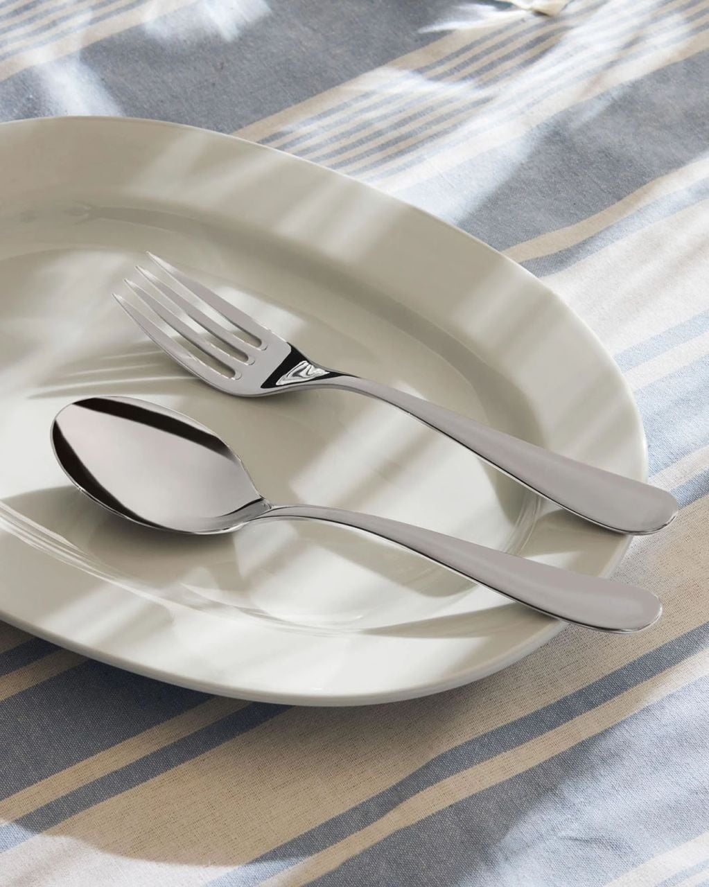 Nuovo Milano カトラリーセット（4種×6セット）【5180S24】｜ALESSI