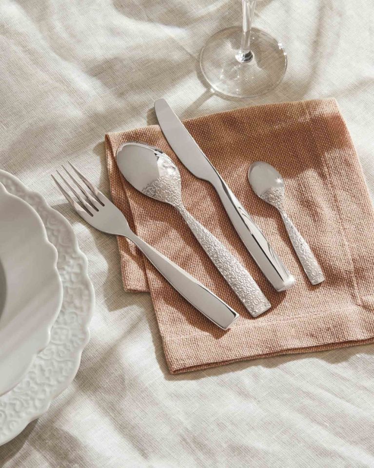 Dressed / ドレスド｜ALESSI JAPAN（アレッシ ジャパン）公式通販