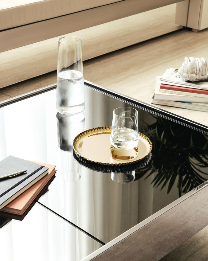 Pleats ラウンドトレイ（直径23cm）【JK02/23 GD】｜ALESSI JAPAN
