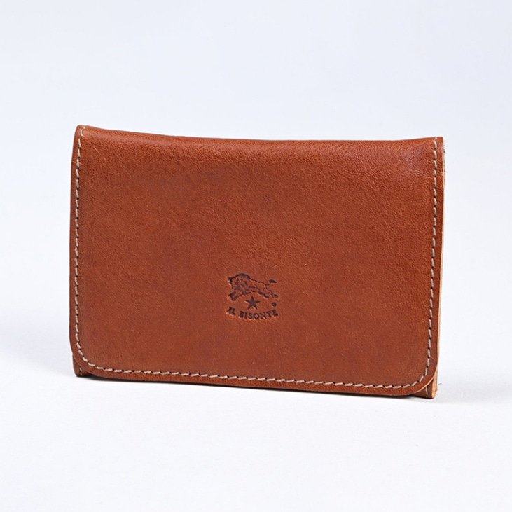 イルビゾンテ IL BISONTE カードケース バケッタオールドレザー 名刺入れ コニャック あか茶 C0470 PO 566 SCC004PO0001BW221X 箔押し名入れ可有料【スペシャルラッピング660円(別売り)】