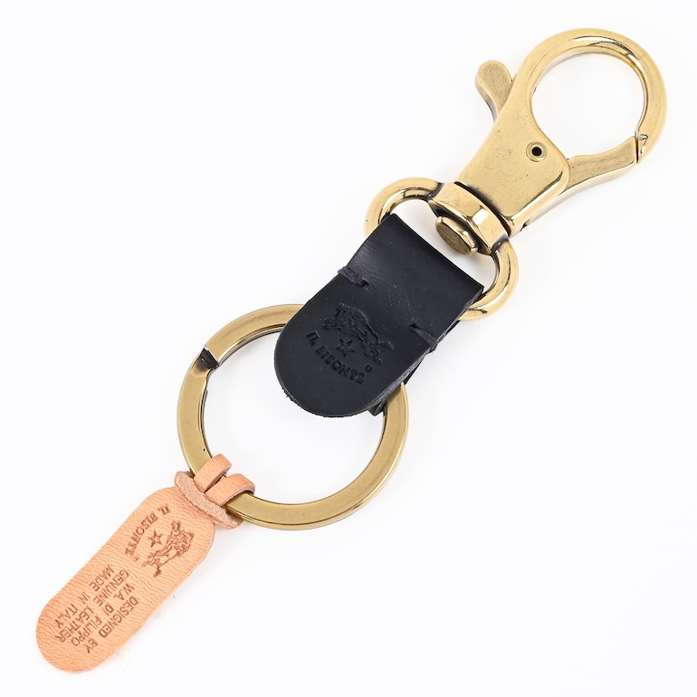 イルビゾンテ IL BISONTE キーリング キーホルダー BLACK ブラック C0551 P 135 カウハイドレザー SKH016PG0020BK109 名入れ可有料【スペシャルラッピング660円(別売り)】