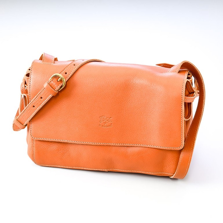 イルビゾンテ IL BISONTE バッグ ショルダーバッグ レディース ポシェット バケッタレザー キャラメル ヤキヌメ ゴールド A2793 EP 145O