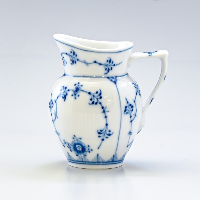 ロイヤルコペンハーゲン ブルーフルーテッド プレイン クリーマー 80ml 1101392 1017187 北欧食器 洋食器 【スペシャルラッピング660円(別売り)】