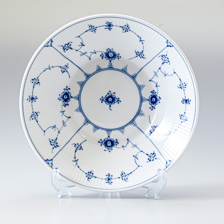 ロイヤルコペンハーゲン ブルーフルーテッド プレイン 24cm パスタプレート ディープ 1101606 1016769 北欧食器 洋食器 【スペシャルラッピング660円(別売り)】