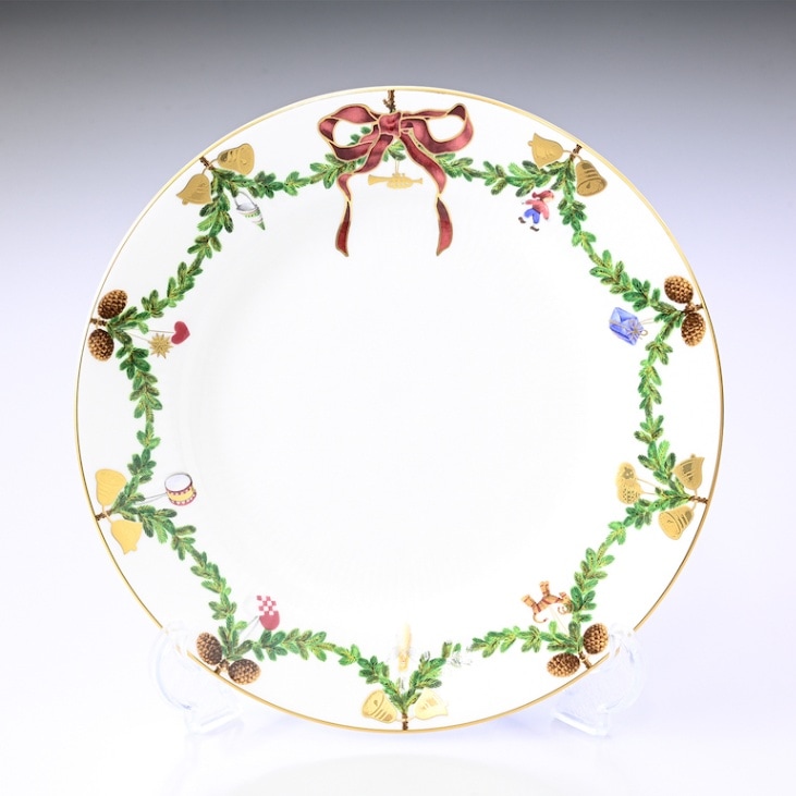 ロイヤルコペンハーゲン ROYAL COPENHAGEN スターフルーテッド プレート フラットプレート 22cm 2503622 1017456 北欧食器 洋食器 名入れ可有料 【スペシャルラッピング660円(別売り)】