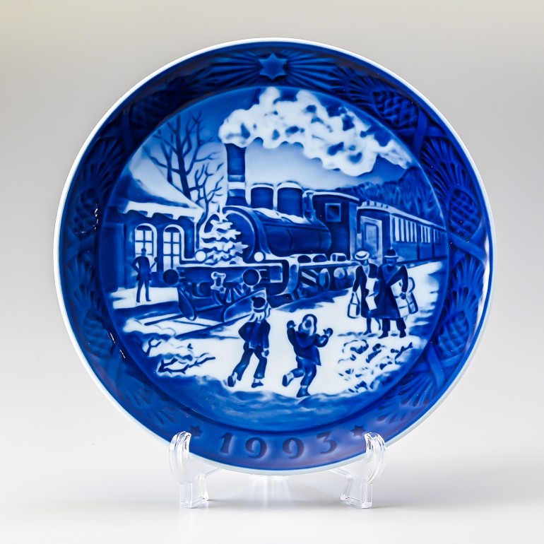 ロイヤルコペンハーゲン イヤープレート 1993年 平成5年 クリスマスのお客様 81dbiDonMFL._AC_SY200_QL15_.jpg