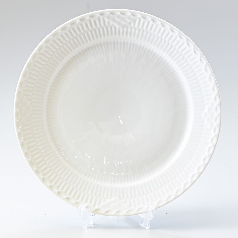 ロイヤルコペンハーゲンホワイトフルーテッド　ハーフレース25ディナープレート×3 ロイヤルコペンハーゲン（Royal Copenhagen） ホワイト