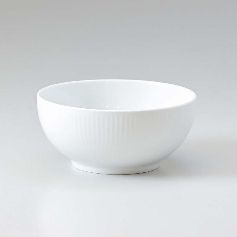 ロイヤルコペンハーゲン ホワイトフルーテッド ボウル シリアルボウル サラダボウル 15cm 2408455 【日本未発売】 1016935 北欧食器 洋食器 【スペシャルラッピング660円(別売り)】