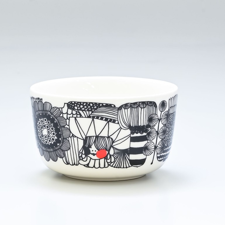 【名入れ可有料】マリメッコ marimekko ボウル 10cm 250ml 食器 深鉢 SIIRTOLAPUUTARHA シイルトラプータルハ ホワイト×ブラック 063299 193 北欧食器 洋食器【スペシャルラッピング660円(別売り)】